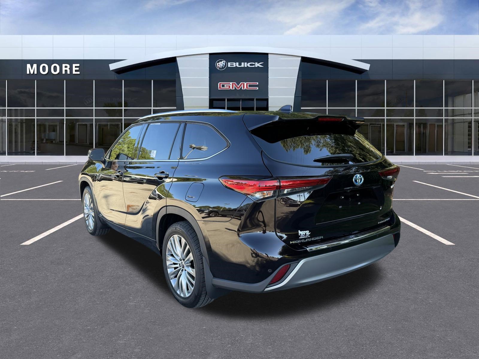 Used 2022 Toyota Highlander Platinum AWD/4WD image 5