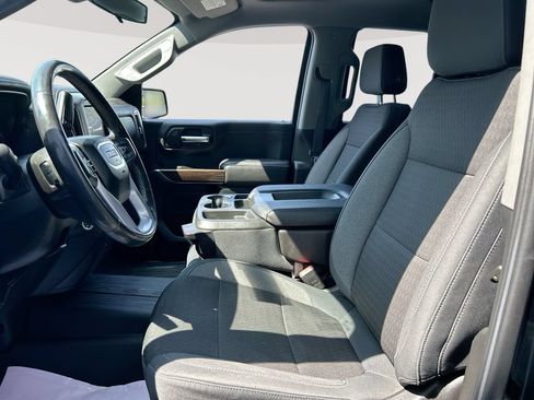Used 2019 GMC Sierra 1500 SLE w/ SLE Value Package AWD/4WD image 18
