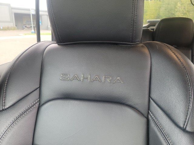 Used 2019 Jeep Wrangler Unlimited Sahara AWD/4WD image 15