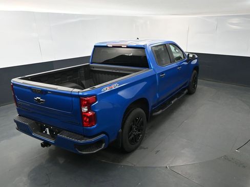 Used 2024 Chevrolet Silverado 1500 Custom w/ LPO, Dark Essentials Package AWD/4WD image 32