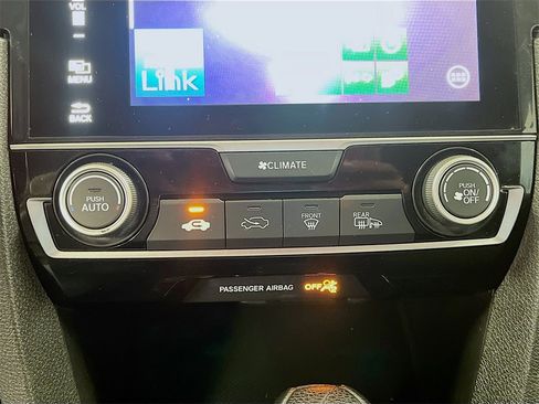 Used 2018 Honda Civic EX image 15