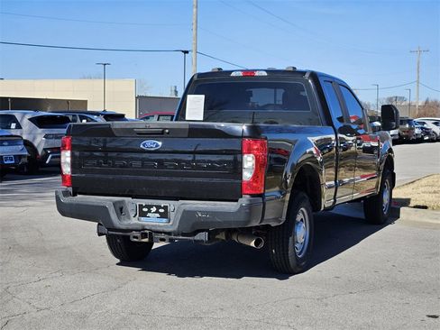 Used 2021 Ford F350 XL image 4