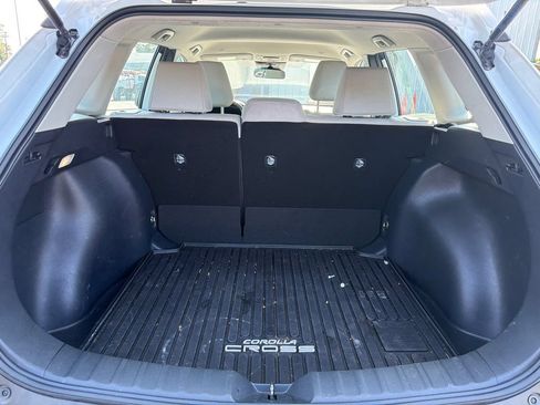 Used 2026 Toyota Corolla Cross L FWD image 22