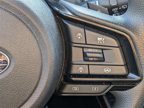 Used 2024 Subaru Crosstrek 2.0i Premium image 28