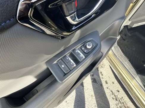 Used 2025 Subaru Forester Limited AWD/4WD image 24