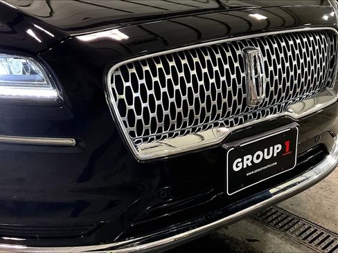 Used 2022 Lincoln Nautilus Reserve w/ Equipment Group 201A image 27