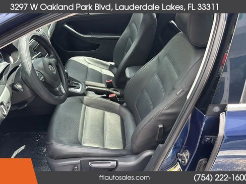 Used 2014 Volkswagen Jetta SE FWD image 20