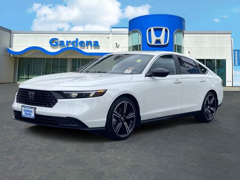 Certified 2024 Honda Accord Sport image 3