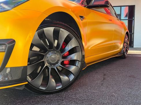 Used 2021 Tesla Model 3 Performance AWD/4WD image 2