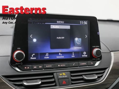 Used 2024 Nissan Altima 2.5 SV image 19