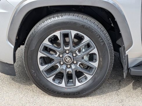 Used 2025 Toyota Sequoia Limited AWD/4WD image 15