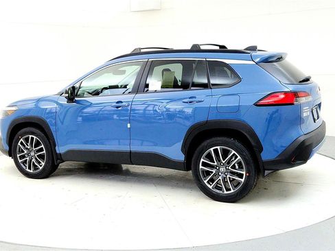 New 2026 Toyota Corolla Cross XLE image 4