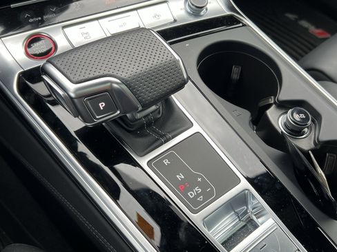 Used 2024 Audi RS 7 Performance image 26