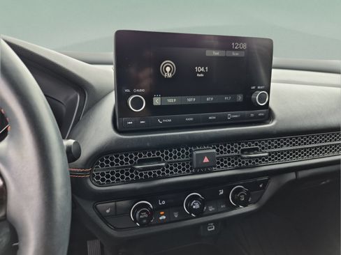 Certified 2025 Honda HR-V Sport image 12