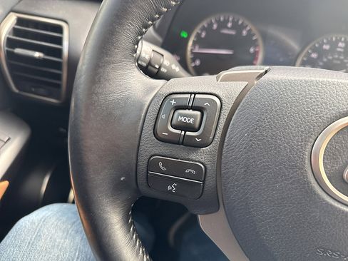 Used 2017 Lexus NX 200t AWD w/ Premium Package image 39