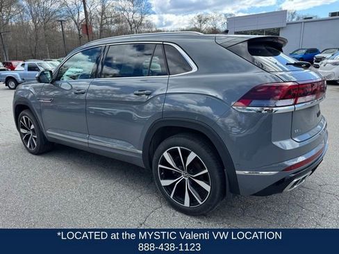 Certified 2024 Volkswagen Atlas Cross Sport SEL Premium R-Line AWD/4WD image 8