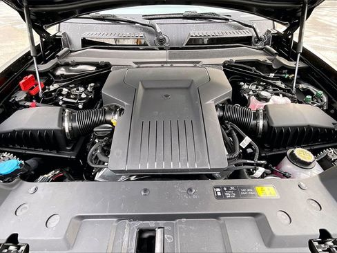 New 2026 Land Rover Defender 110 image 12