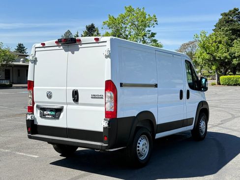 Used 2025 RAM ProMaster 1500 FWD image 5
