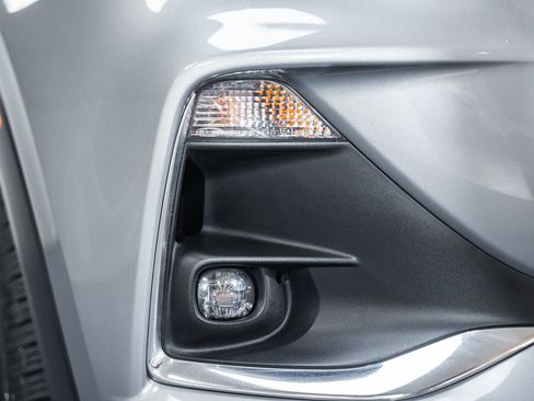 Used 2023 Buick Encore GX Essence w/ Experience Buick Package image 10