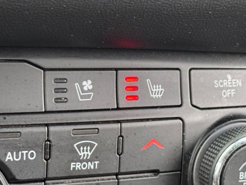 Used 2021 Dodge Durango R/T w/ Technology Group RWD image 6