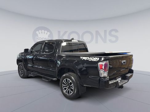 Used 2023 Toyota Tacoma TRD Sport AWD/4WD image 4