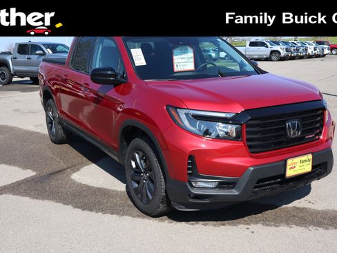 Used 2023 Honda Ridgeline Sport image 1