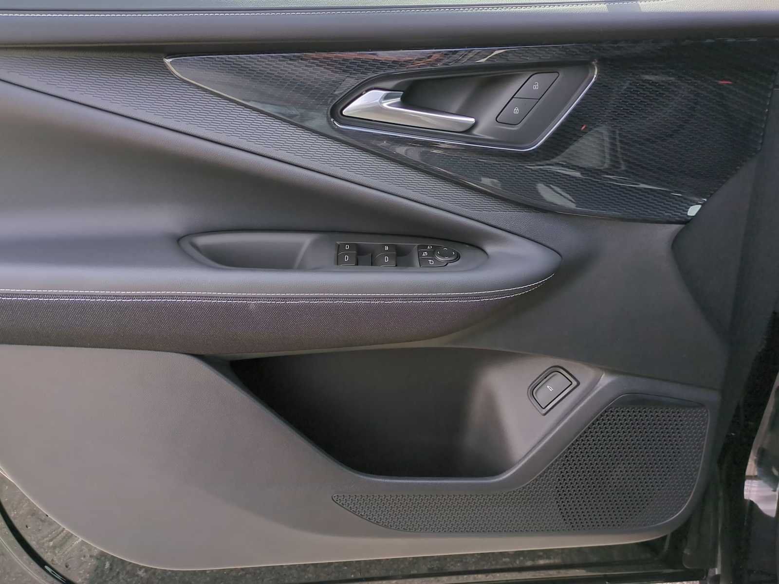 New 2026 Chevrolet Blazer EV LT FWD image 10