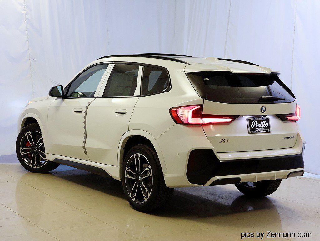 New 2027 BMW X1 xDrive28i AWD/4WD image 9