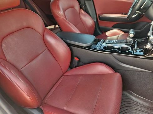 Used 2022 Kia Stinger GT-Line w/ Sun & Sound Package RWD image 13