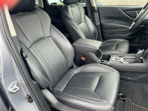 Used 2023 Subaru Forester Touring AWD/4WD image 14