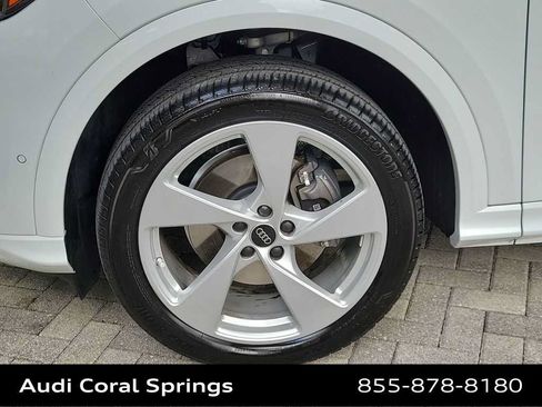 Certified 2025 Audi Q5 Premium Plus w/ Premium Plus AWD/4WD image 22