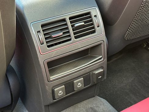 Used 2025 Jaguar F-PACE R-Dynamic S image 13