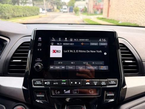 Used 2023 Honda Odyssey Sport image 34