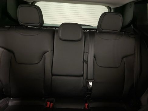 Used 2015 Jeep Renegade Trailhawk w/ Premium Leather Group image 71