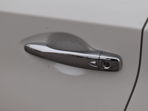 Used 2024 Nissan Murano Platinum w/ Cargo Package image 5