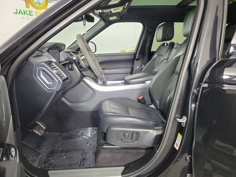 Used 2022 Land Rover Range Rover Sport HST image 9
