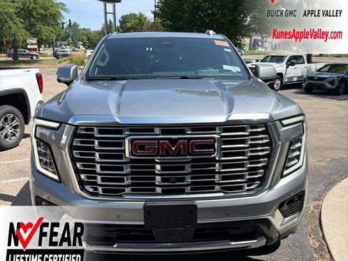 Used 2025 GMC Yukon XL Denali AWD/4WD image 1