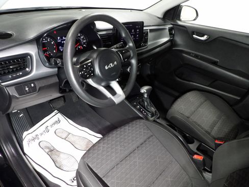 Used 2023 Kia Rio LX FWD image 9