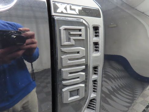 Used 2024 Ford F250 XLT w/ XLT Premium Package image 58