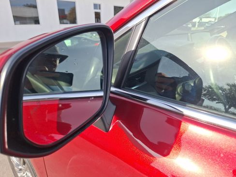 Used 2021 Toyota Venza Limited w/ Advanced Technology Package image 15