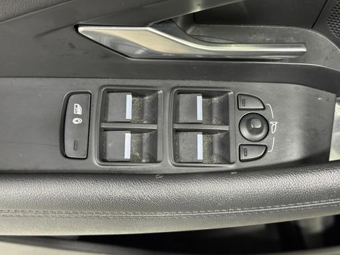 Used 2021 Jaguar E-PACE SE image 26