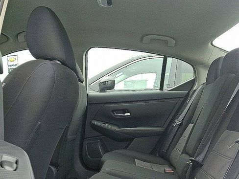 New 2025 Nissan Sentra SR image 7