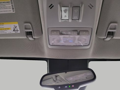 Used 2016 Chevrolet Trax LTZ w/ Midnight Edition image 19