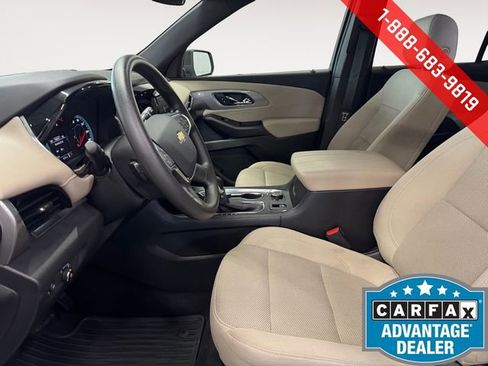 Used 2024 Chevrolet Traverse LS image 8