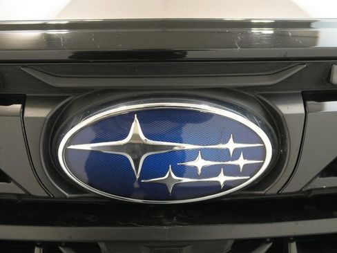 Used 2023 Subaru Forester Premium image 12