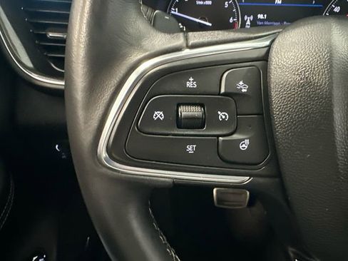 Used 2022 Buick Envision Essence w/ Technology Package I AWD/4WD image 25