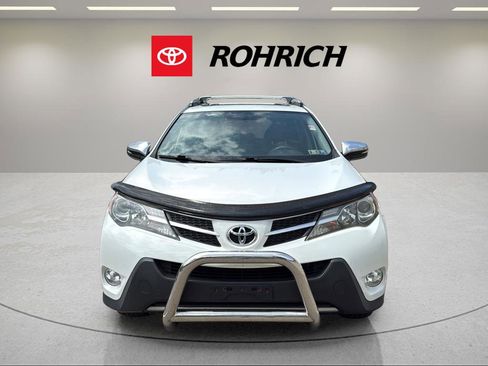 Used 2015 Toyota RAV4 XLE AWD/4WD image 2