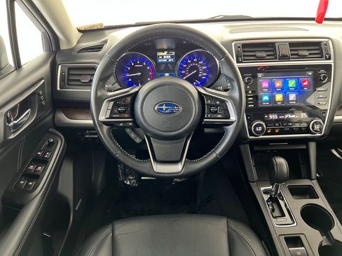 Used 2018 Subaru Outback 2.5i Limited image 15