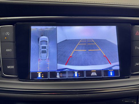 Used 2024 Buick Enclave Avenir w/ Avenir Technology Package image 32