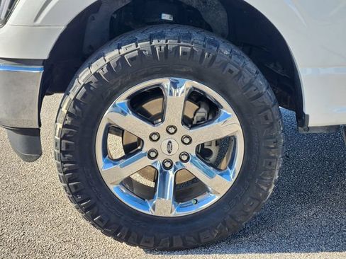 Used 2023 Ford F150 Lariat w/ FX4 Off-Road Package AWD/4WD image 8